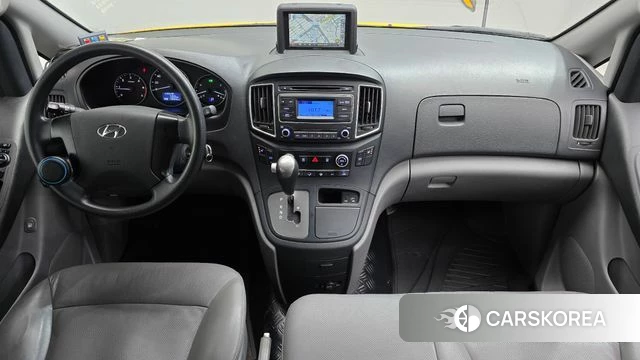 Hyundai The New Grand Starex id 4944299 из Кореи 17