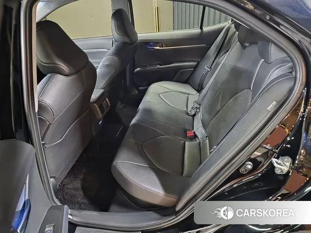 Toyota Camry (XV70) id 3492020 из Кореи 17