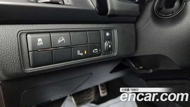 Ssangyong The New Rexton Sports Cannes id 2526321 из Кореи 17