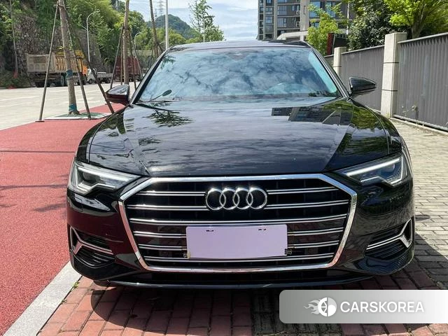 Audi A6L id 4328540 из Китая 7