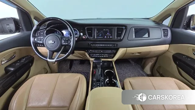 Kia The New Carnival id 3449675 из Кореи 17