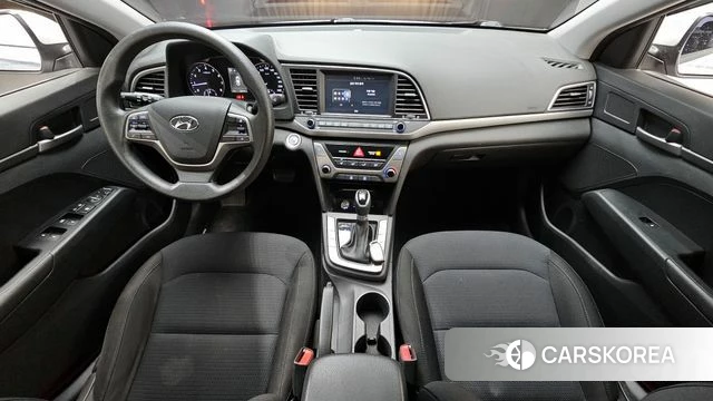 Hyundai Avante AD id 3814385 из Кореи 17