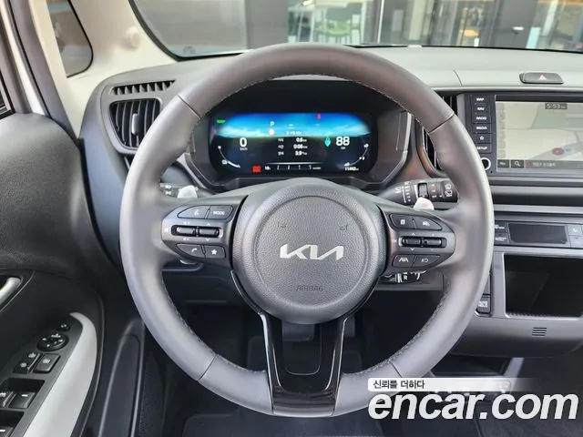 Kia The New Kia Ray EV id 2718341 из Кореи 17