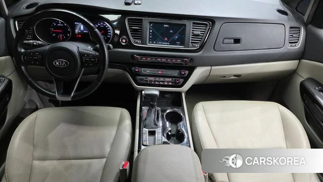 Kia The New Carnival id 4557961 из Кореи 27