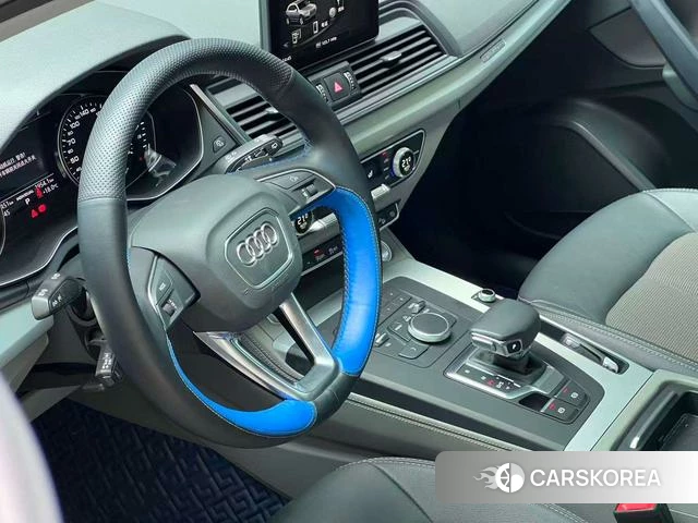 Audi Q5L id 4213822 из Китая 21