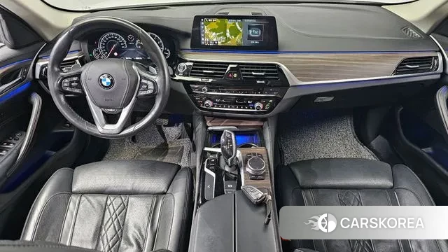 BMW 5 Series (G30) id 3004764 из Кореи 17