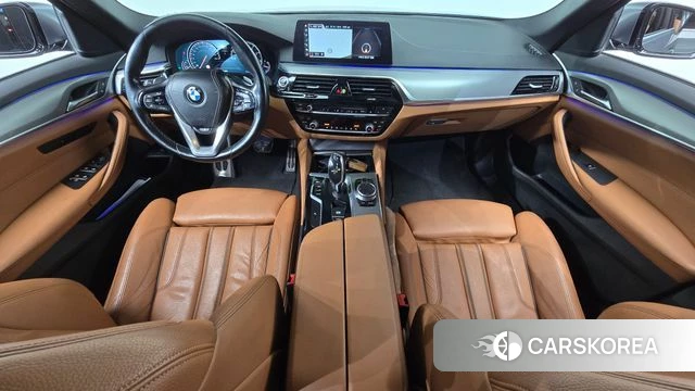 BMW 5 Series (G30) id 4188536 из Кореи 17