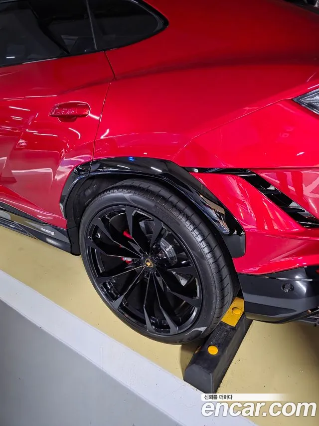 Lamborghini Urus id 2810671 из Кореи 12