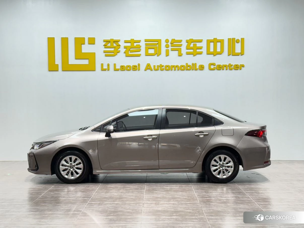 Toyota Corolla id 4452071 из Китая 28