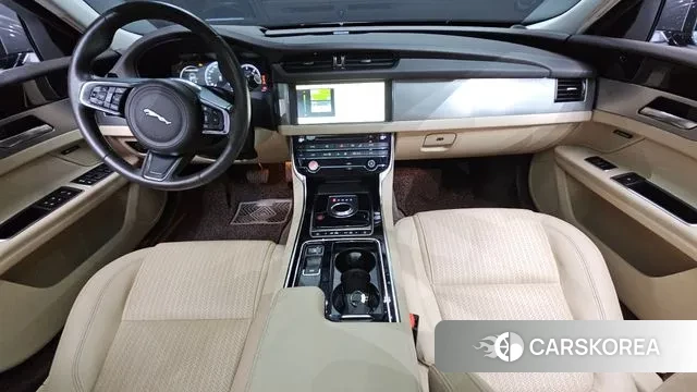 Jaguar XF (X260) id 2961828 из Кореи 17
