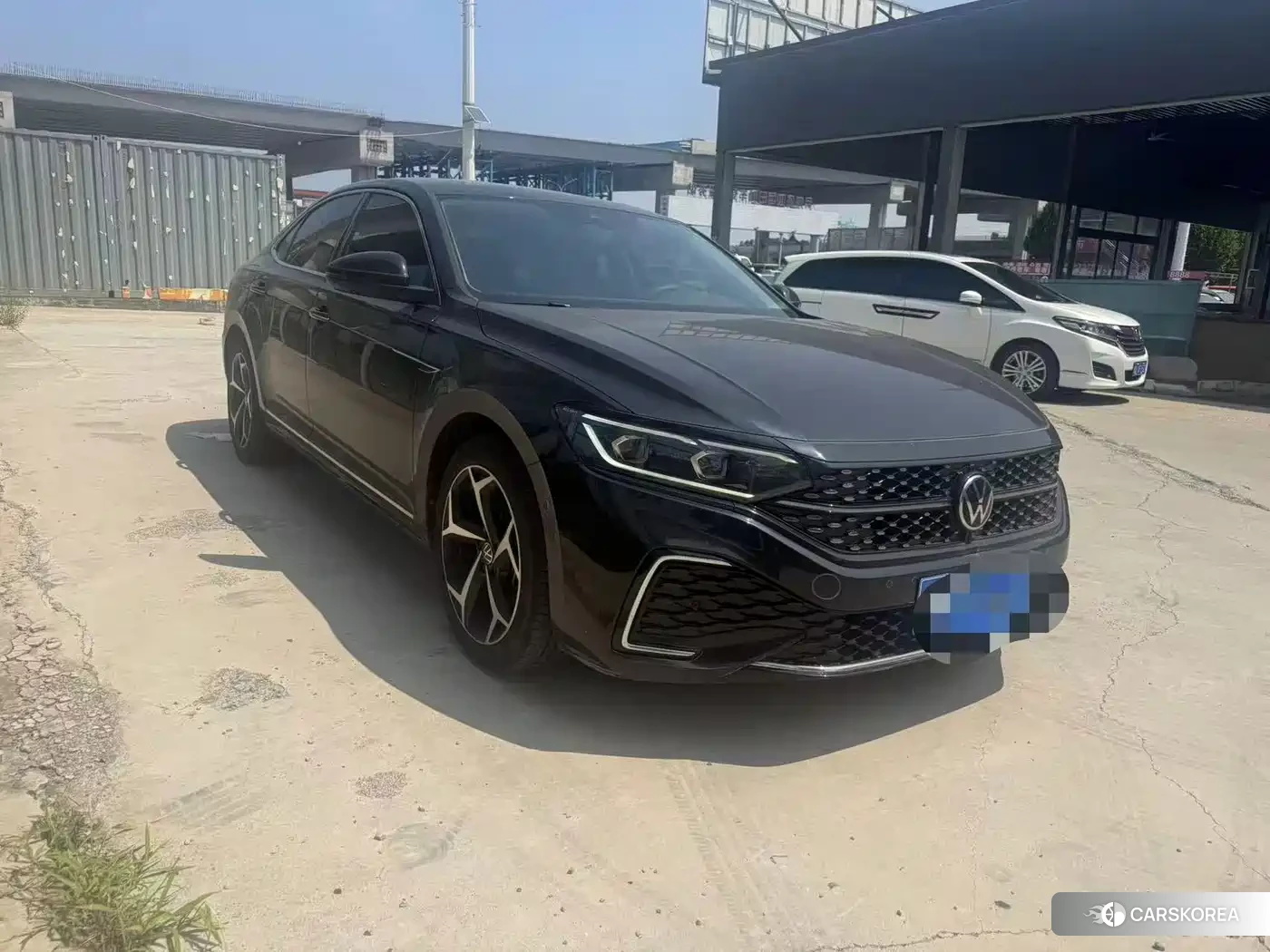 Volkswagen Passat id 4679499 из Китая 7