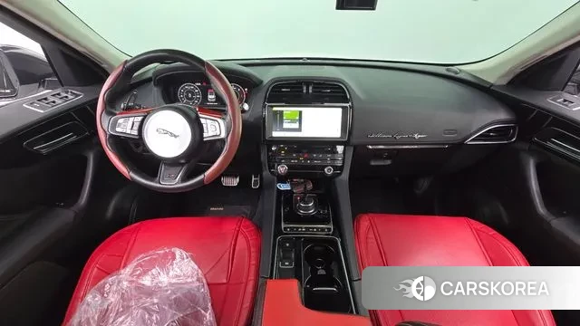 Jaguar F-PACE id 3095652 из Кореи 17