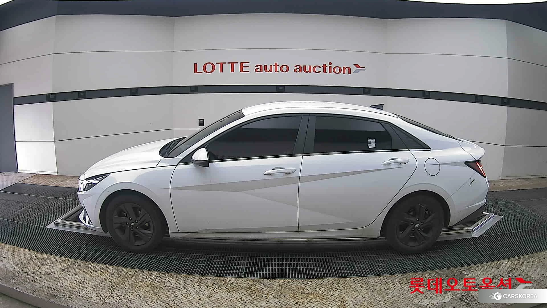 Hyundai Avante id 3875790 из Кореи 34