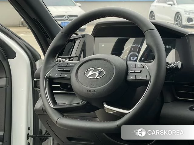 Hyundai Elantra id 4276221 из Китая 15
