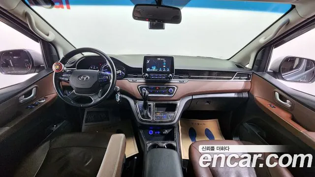 Hyundai The New Grand Starex id 2477258 из Кореи 17