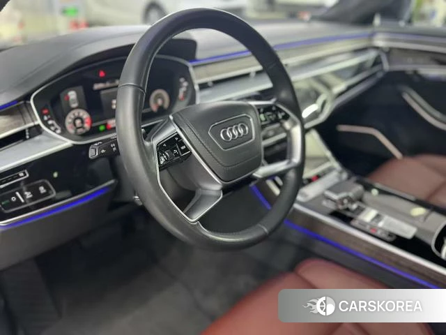 Audi A8 id 4391992 из Китая 11