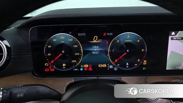 Mercedes-Benz E-Class W213 id 3349407 из Кореи 16