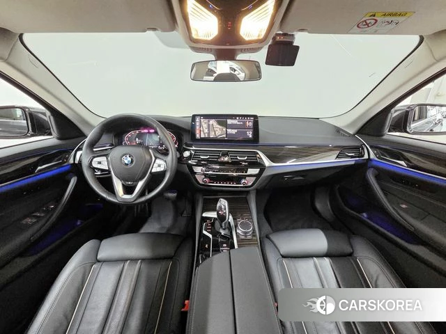 BMW 5 Series (G30) id 4443694 из Кореи 17