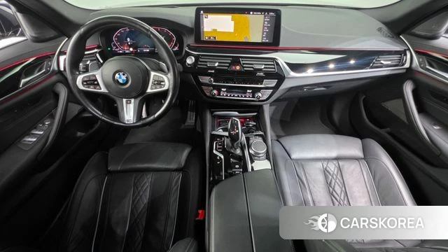 BMW 5 Series (G30) id 3941734 из Кореи 17