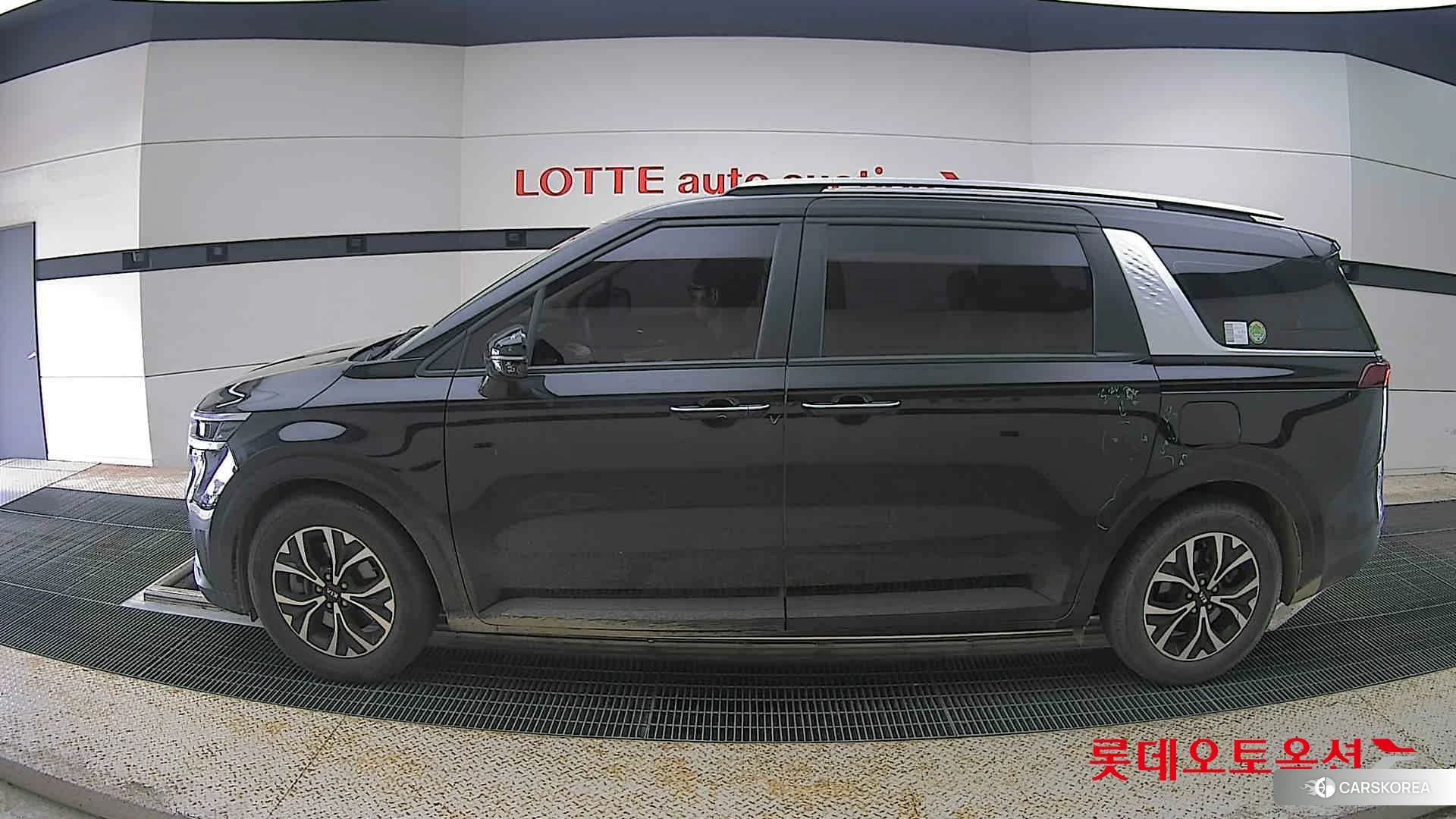 Kia Carnival id 4289634 из Кореи 34
