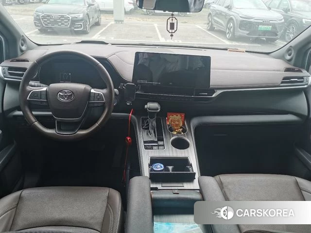 Toyota Saina id 4348330 из Китая 7