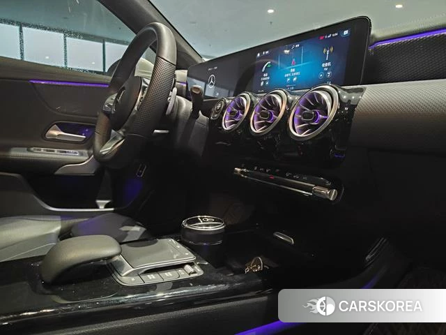 Mercedes-Benz Class A id 4277567 из Китая 7