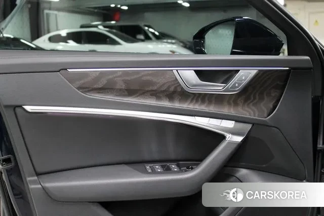 Audi A6 (C8) id 3361228 из Кореи 17