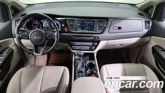 Kia The New Carnival id 2922364 из Кореи 17