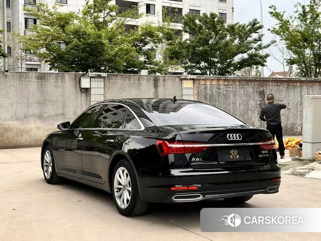 Audi A6L id 4238765 из Китая 7