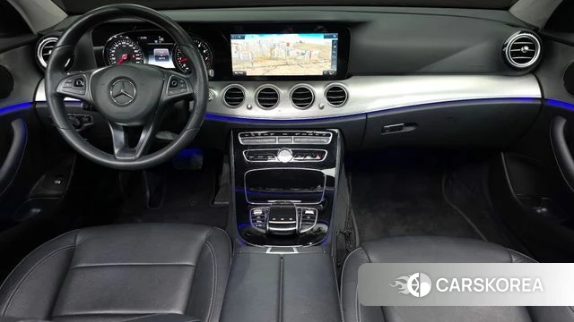 Mercedes-Benz E-Class W213 id 4188633 из Кореи 26