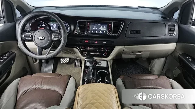 Kia The New Carnival id 3779175 из Кореи 17