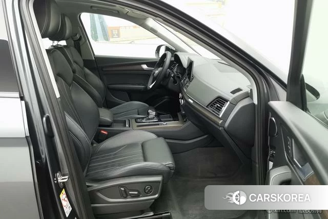 Audi Q5L id 4278951 из Китая 21
