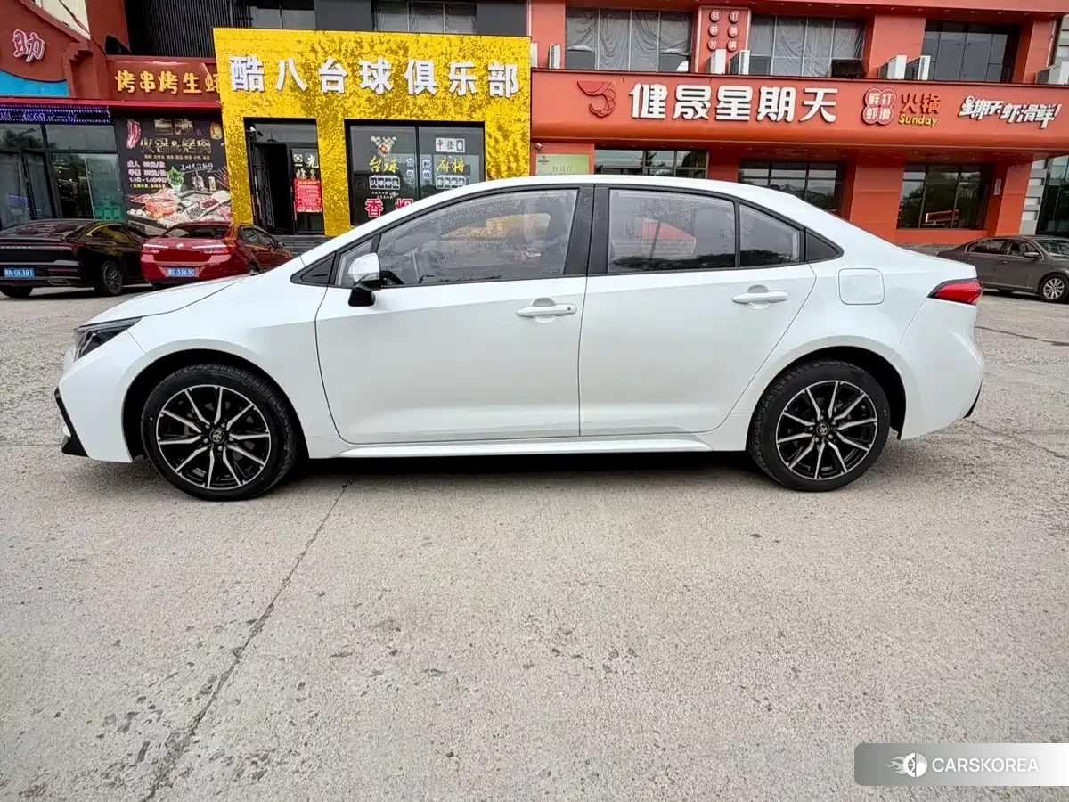 Toyota Levin id 4577458 из Китая 21