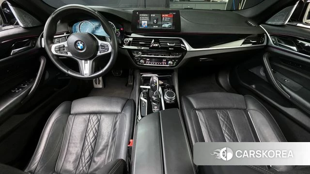 BMW 5 Series (G30) id 3942791 из Кореи 17