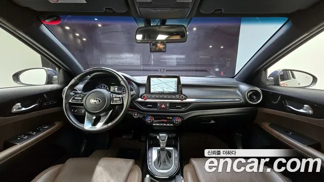 Kia Come New K3 id 2408512 из Кореи 17