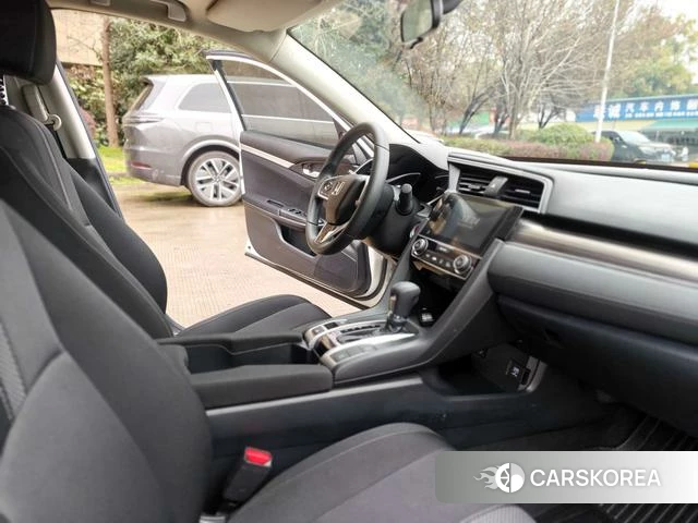 Honda Civic id 4276110 из Китая 7