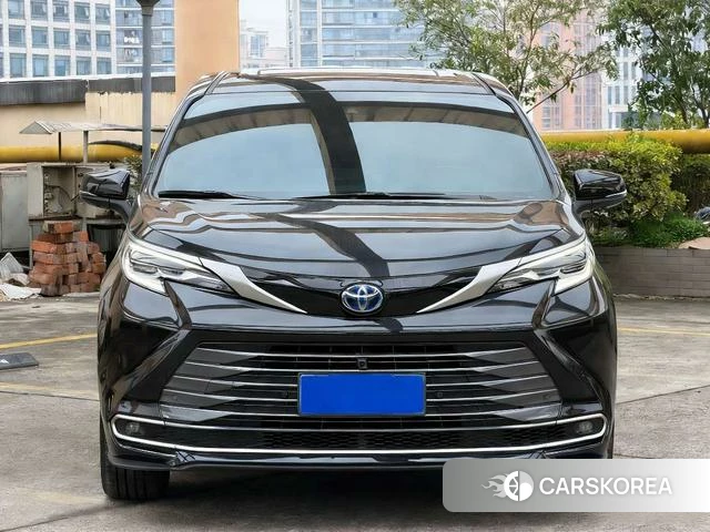 Toyota Saina id 4211736 из Китая 13