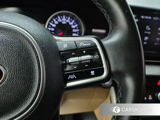 Kia Carnival 4th generation id 3607467 из Кореи 16