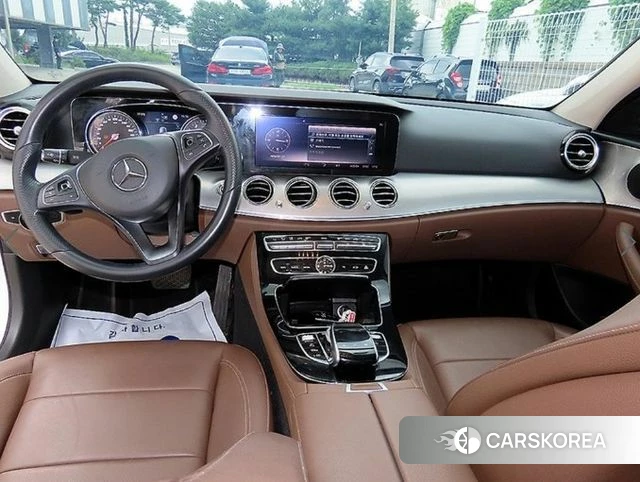 Mercedes-Benz E-Class W213 id 4654799 из Кореи 17