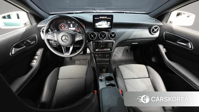 Mercedes-Benz A-Class W176 id 4233142 из Кореи 27