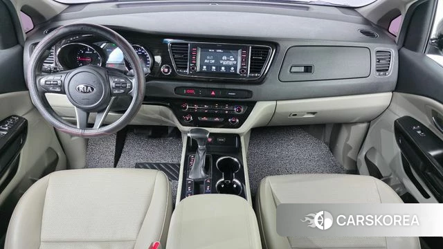 Kia The New Carnival id 4447604 из Кореи 17
