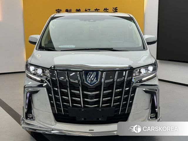 Toyota Elfa id 4274432 из Китая 18