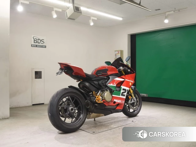 Проданный Ducati PANIGALE V2 2025 из Японии, фото 5