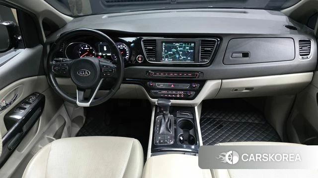 Kia All New Carnival id 4850219 из Кореи 17
