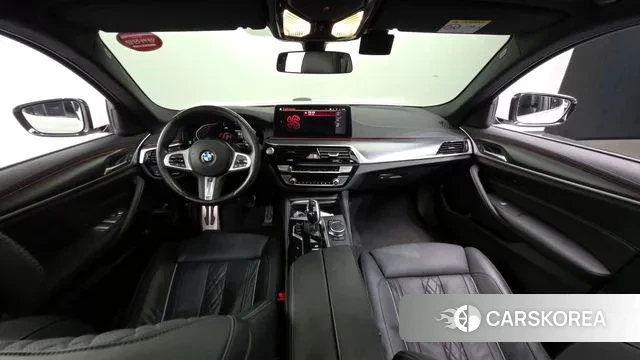 BMW 5 Series (G30) id 3022459 из Кореи 17