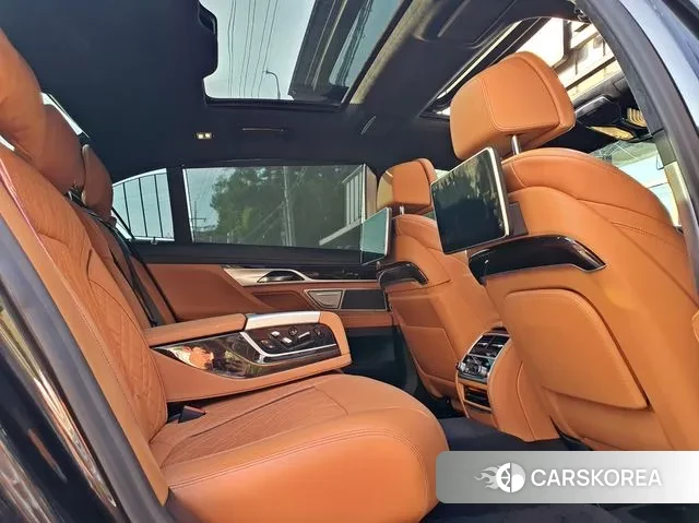 BMW 7 Series (G11) id 3055021 из Кореи 11