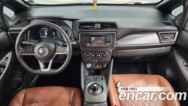 Nissan Leaf (ZE1) id 2912637 из Кореи 17