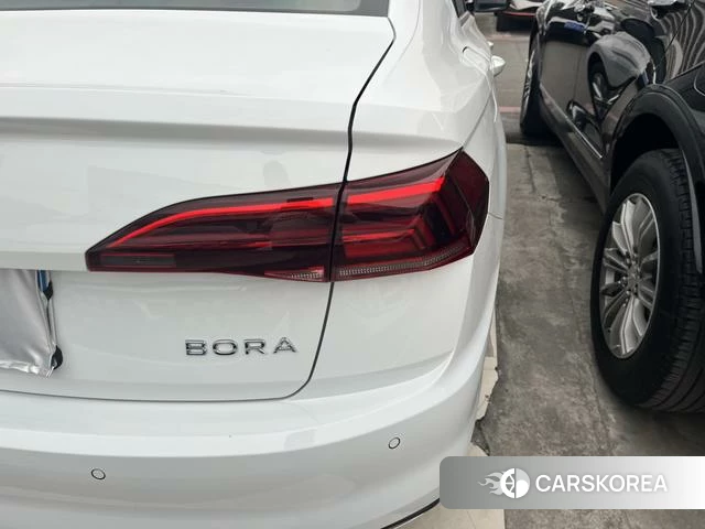 Volkswagen Bora id 4306819 из Китая 21