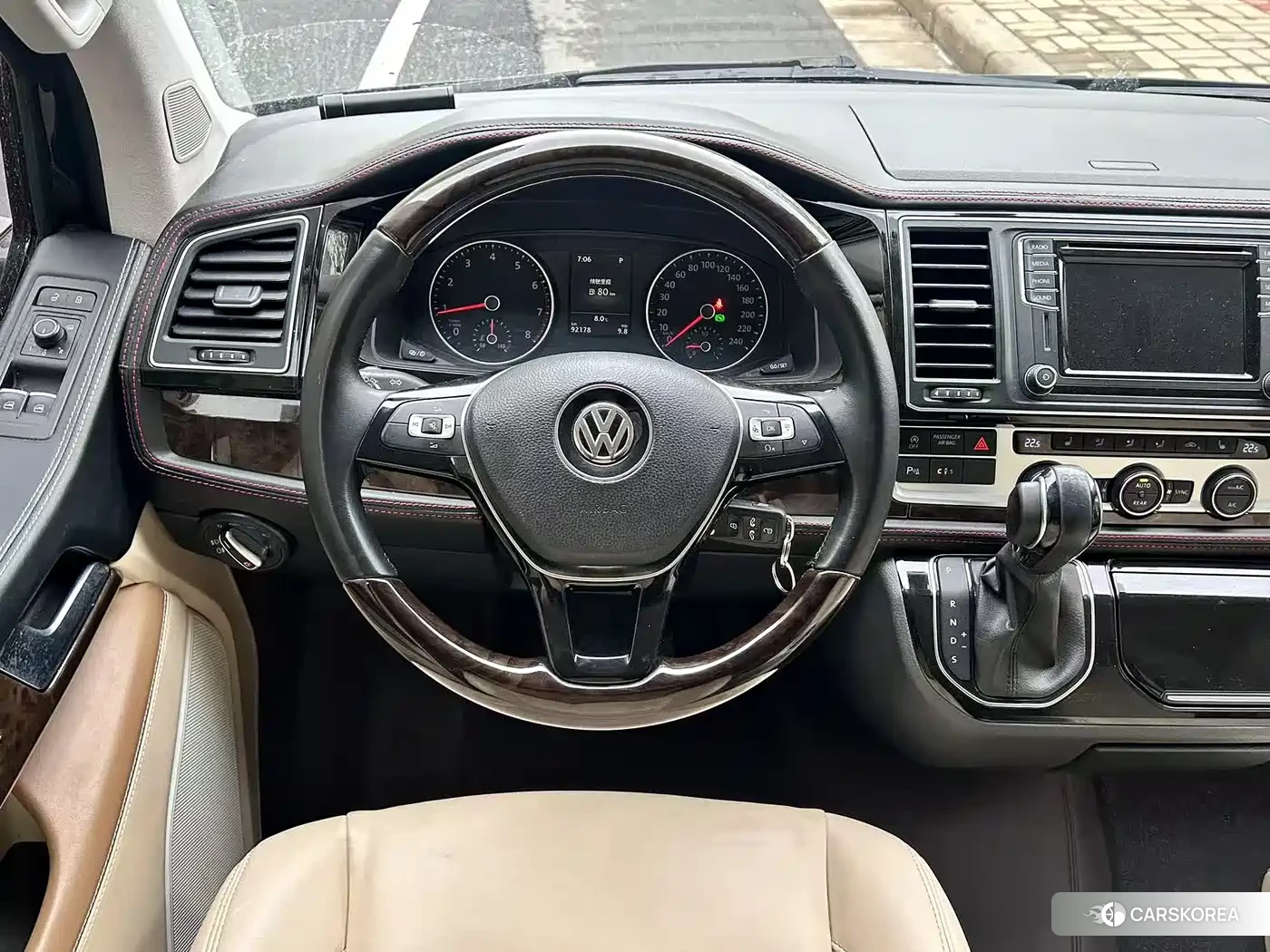 Volkswagen Multivan id 4607172 из Китая 10