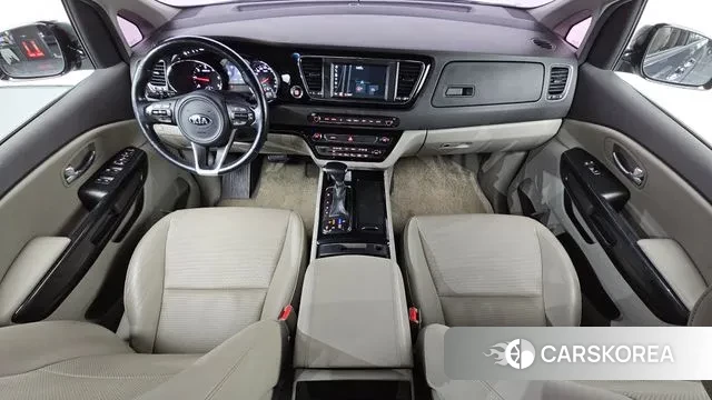 Kia All New Carnival id 3520637 из Кореи 17